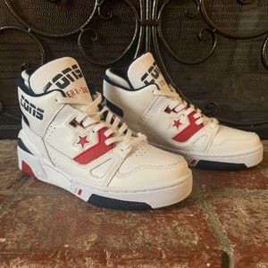 Converse erx 260 high top sneakers woman’s 5.5